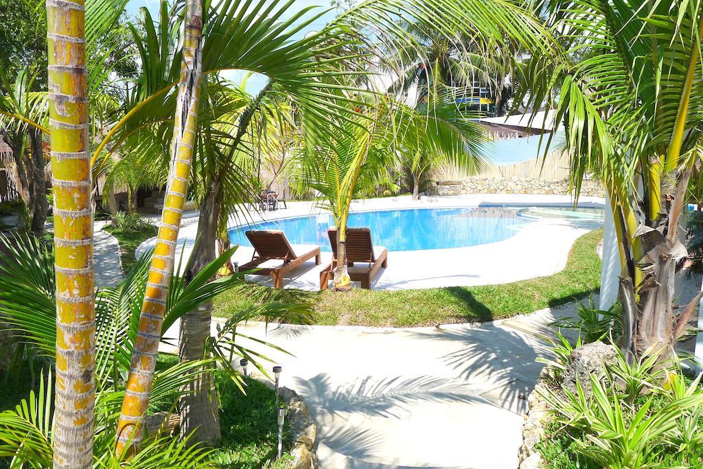 Urban Sands Hotel Iloilo Exterior photo
