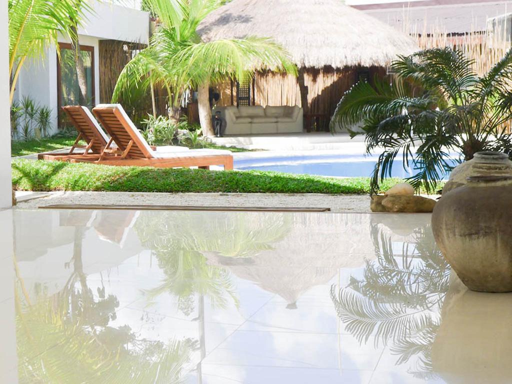 Urban Sands Hotel Iloilo Exterior photo